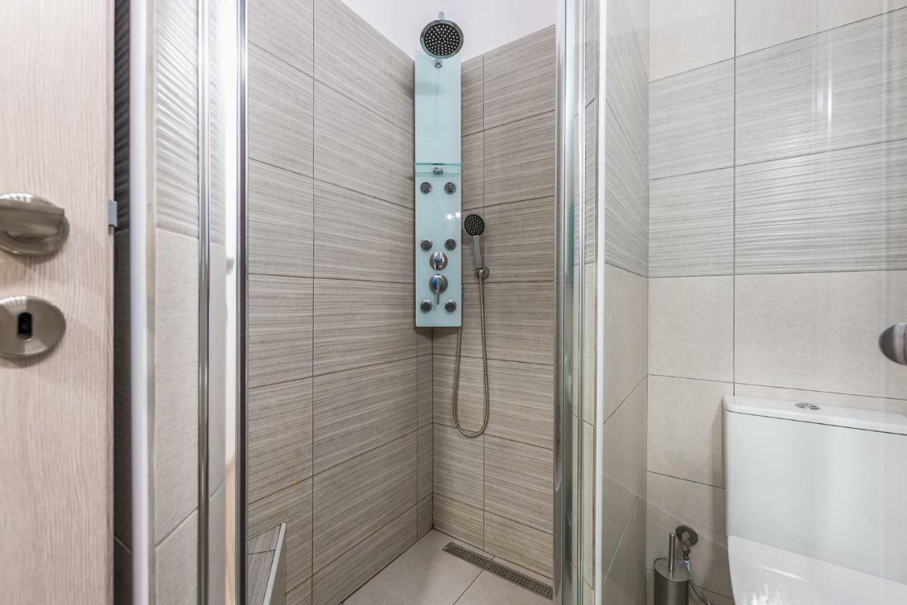 Stylish Luxury Near Acropolis At Neos Kosmos Metro Station Athens