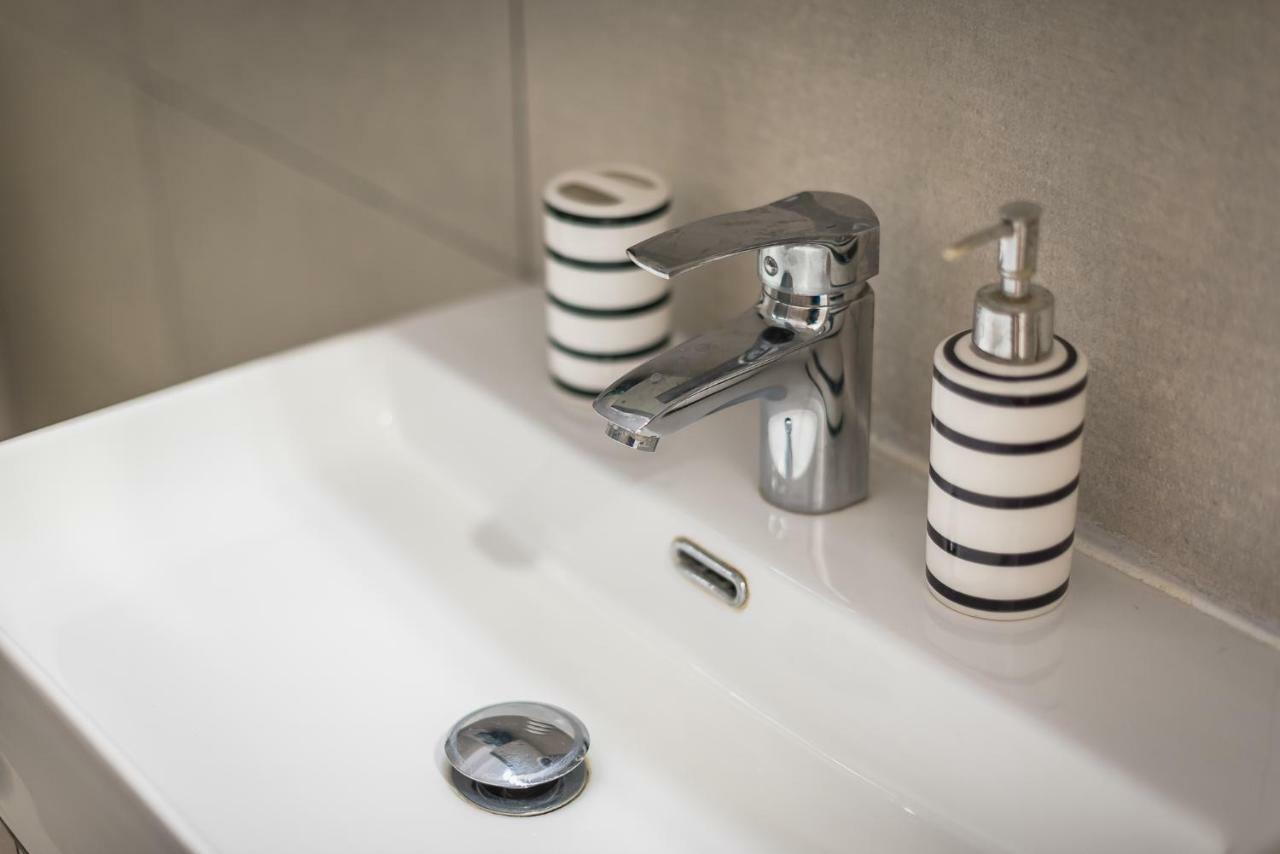 Apartment Stylish Luxury Near Acropolis At Neos Kosmos Metro Station *